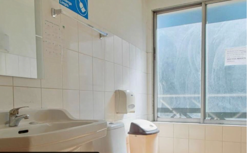 Gran y exclusiva Casa Comercial 15P/9B – 15E/4B en Providencia