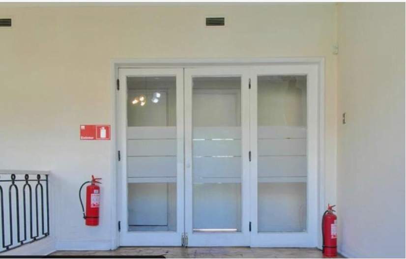 Gran y exclusiva Casa Comercial 15P/9B – 15E/4B en Providencia