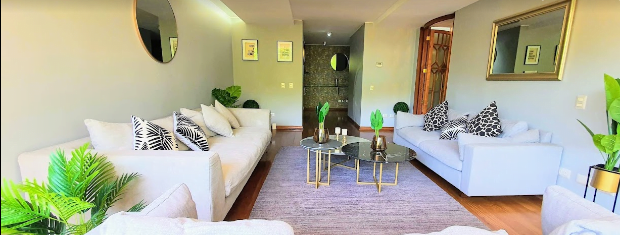 Departamento Pent-house Dúplex Arriendo o venta, con o sin Amoblar 4D/4B-3E/1B en Las Condes.