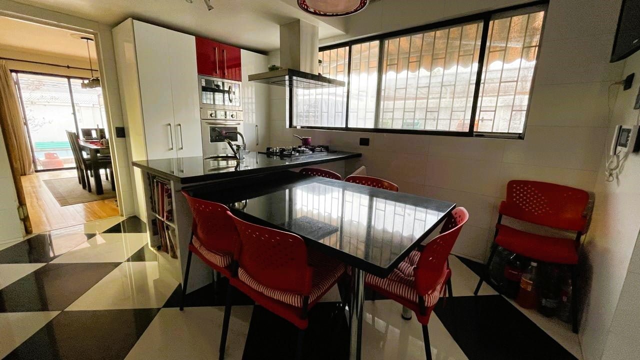 Parque araucano Casa en Las condes Con Gran Conectividad