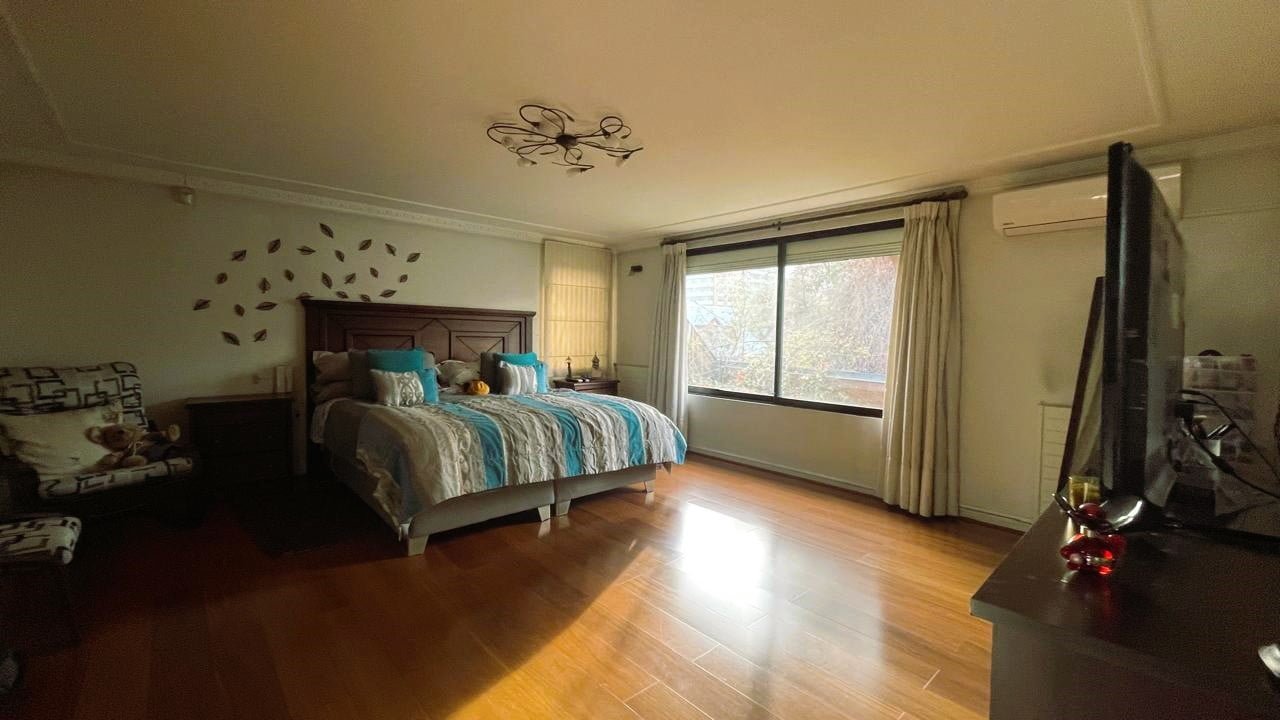 Parque araucano Casa en Las condes Con Gran Conectividad