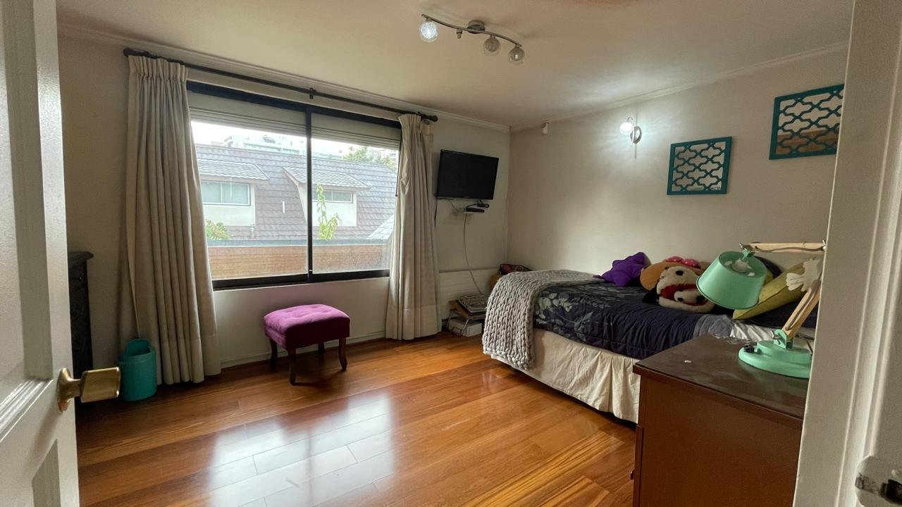 Parque araucano Casa en Las condes Con Gran Conectividad