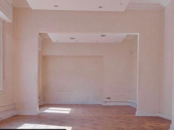 Gran y exclusiva Casa Comercial 15P/9B – 15E/4B en Providencia