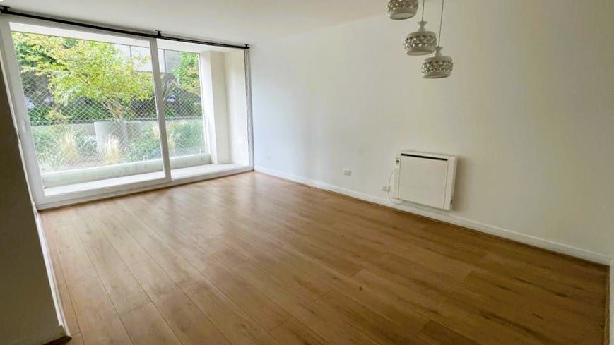 Departamento – PRIMER PISO – a pasos de metro y mall Egaña