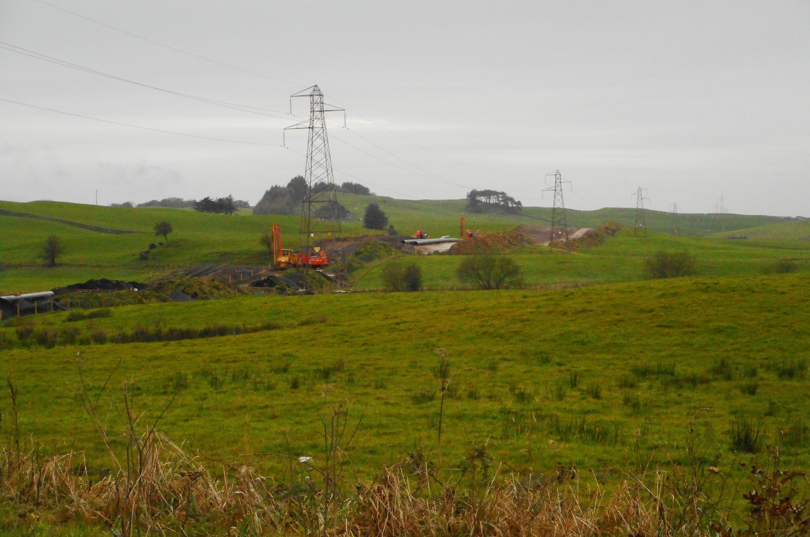 File:Gas pipeline construction - geograph.org.uk - 5580230.jpg | Foto: Wikimedia Commons, CC BY-SA 2.0